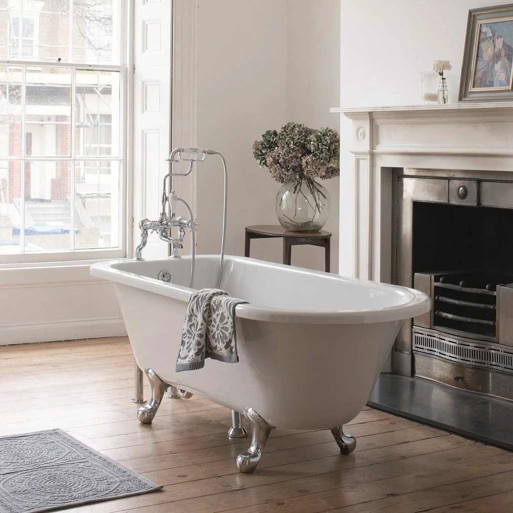 Burlington Blenheim Single Ended Bath With Standard Feet - 1690mm | Old Fashioned Bathrooms 1 Burlington Blenheim Single Ended Bath With Standard Feet - 1690mm | Old Fashioned Bathrooms