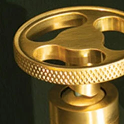 Fontley Thermostatic Two-way Shower Valve | OFB -Oldfashionedbathrooms Store fontley mono basin room set brushed brass 1