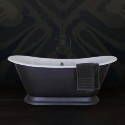 Hurlingham Galleon Cast Iron Bath 1675mm | Old Fashioned Bathrooms