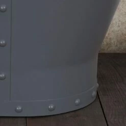 Cast Iron Sudbury Bateau Bath 1700mm | Old Fashioned Bathrooms -Oldfashionedbathrooms Store sudbury close up 2