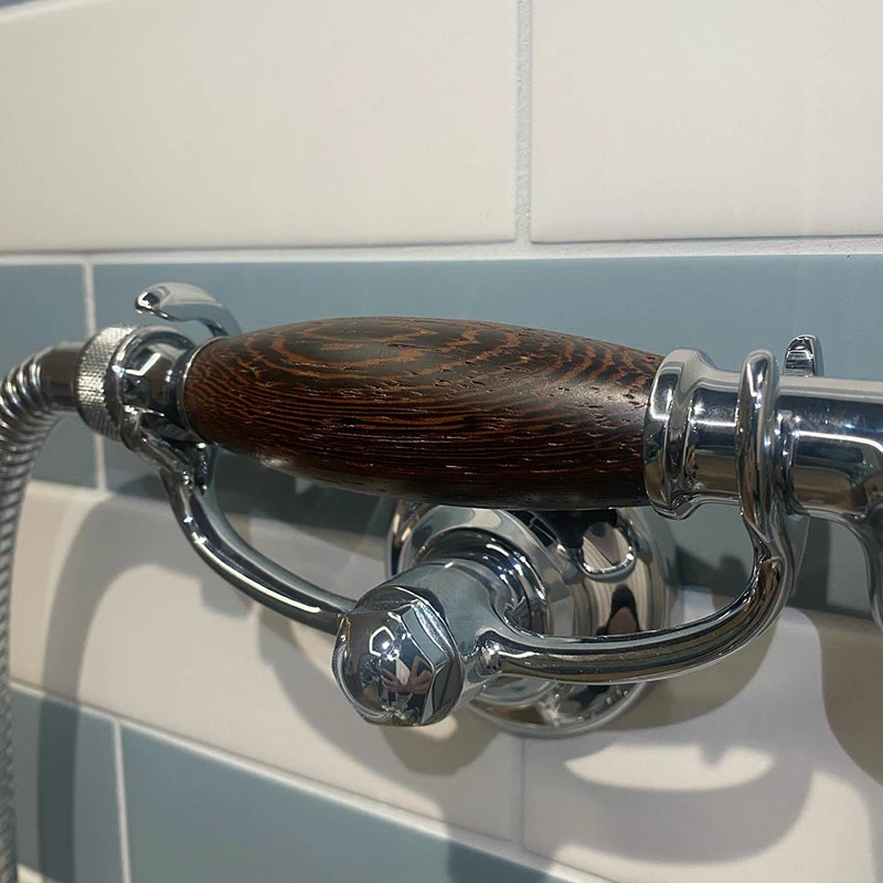 Thomas Crapper 1920 Hand Shower | Old Fashioned Bathrooms 5 Thomas Crapper 1920 Hand Shower | Old Fashioned Bathrooms - Image 5