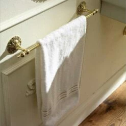 Sbordoni Flora Wall Mounted Single Towel Rail Holder | Old Fashioned Bathrooms